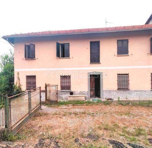 casa indipendente in vendita a Stazzano