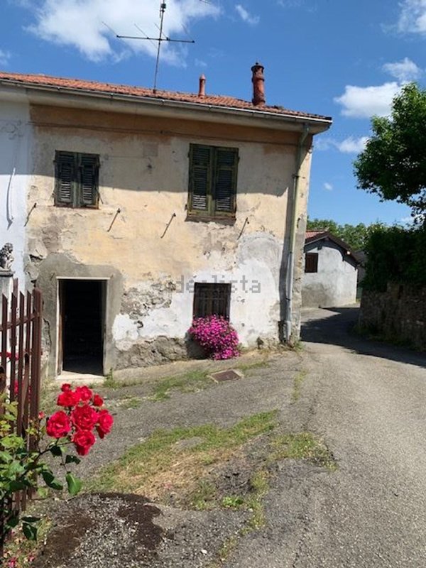 quadrivano in vendita a Stazzano in zona Vargo
