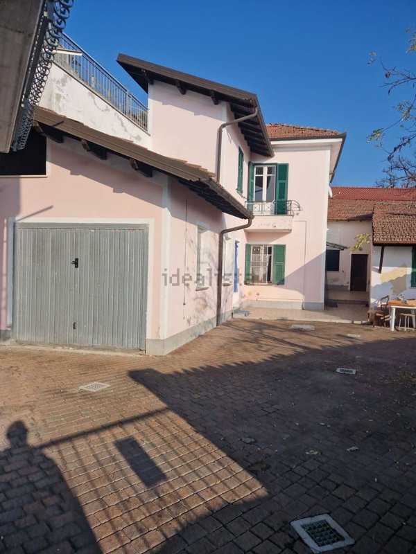 appartamento in vendita a Stazzano in zona Vargo