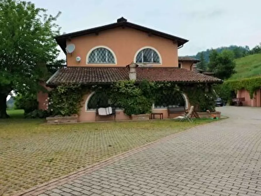 casa indipendente in vendita a Stazzano