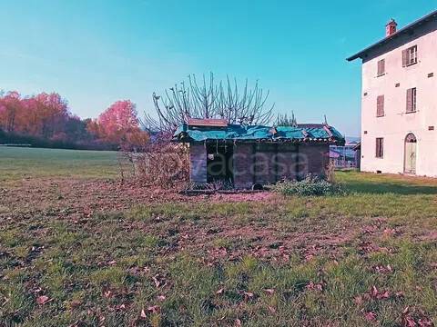 casa indipendente in vendita a Stazzano
