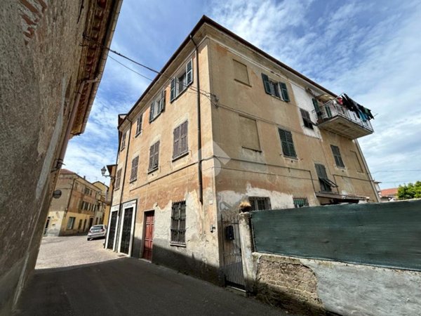 quadrivano in vendita a Stazzano in zona Monterosso