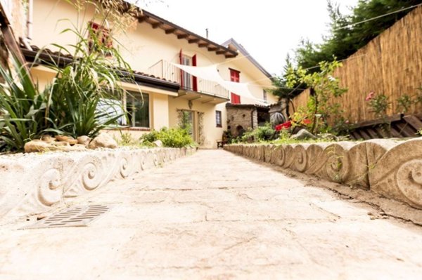 casa indipendente in vendita a Strevi