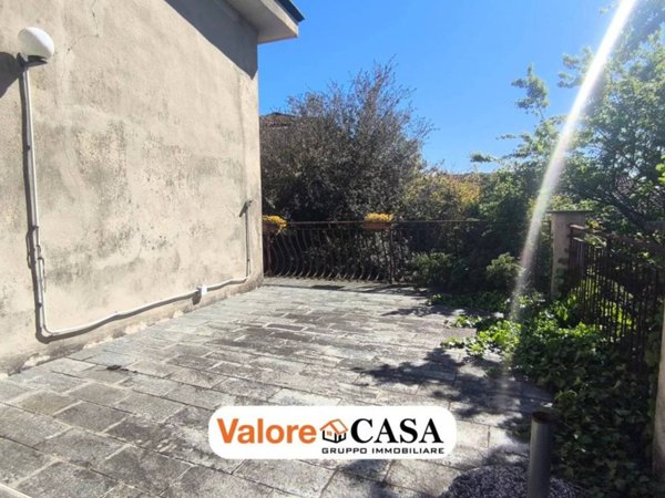 casa indipendente in vendita a Strevi