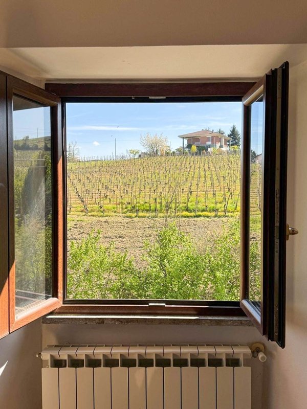 casa indipendente in vendita a Strevi