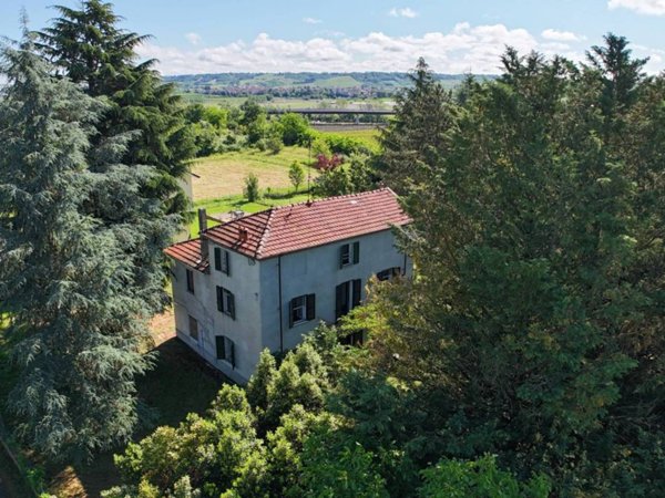 casa indipendente in vendita a Strevi