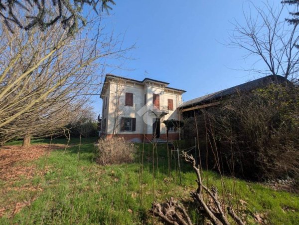 casa indipendente in vendita a Strevi
