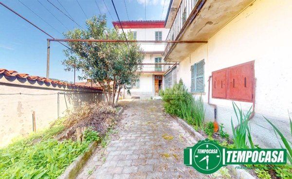 casa indipendente in vendita a Strevi