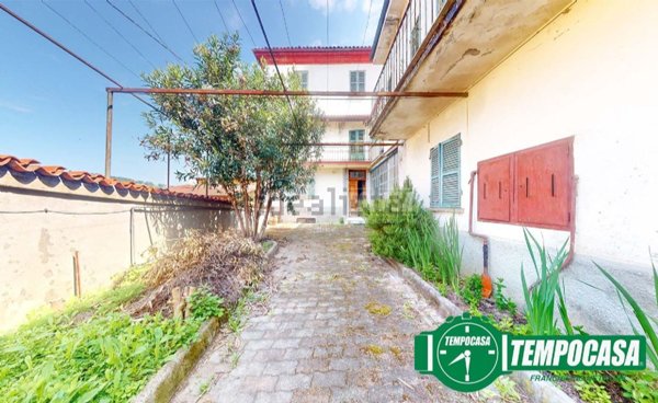 casa indipendente in vendita a Strevi