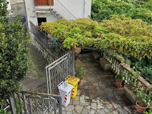 casa indipendente in vendita a Strevi