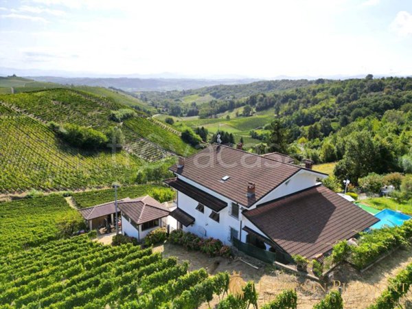 casa indipendente in vendita a Strevi