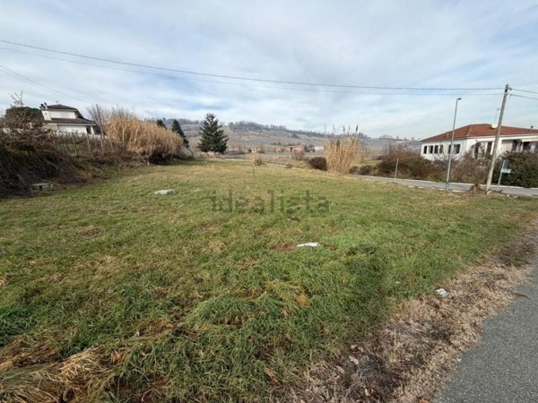 terreno edificabile in vendita a Strevi