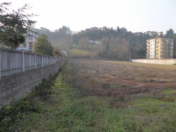 terreno edificabile in vendita a Strevi