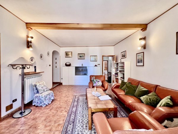 casa indipendente in vendita a Strevi