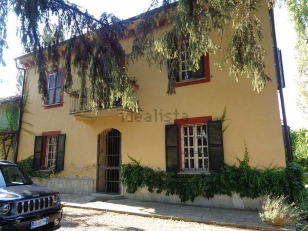 casa indipendente in vendita a Strevi