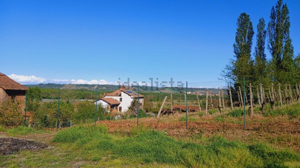 casa indipendente in vendita a Strevi