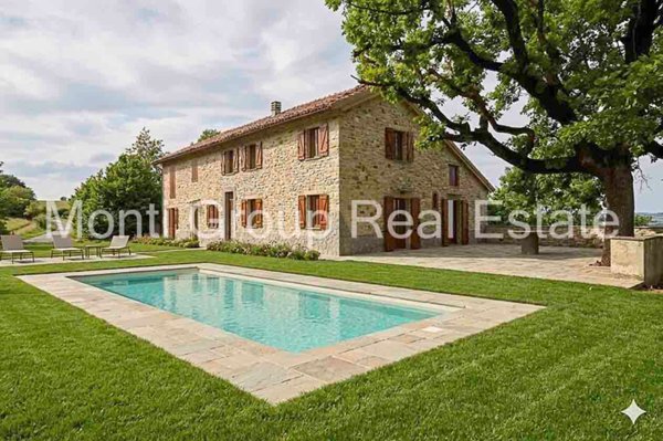 casa indipendente in vendita a Strevi