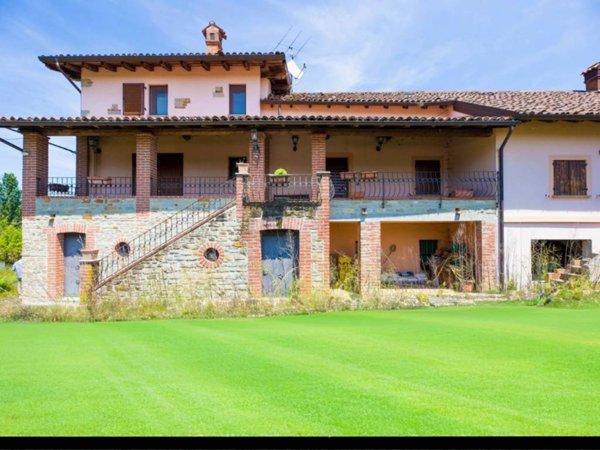 casa indipendente in vendita a Tagliolo Monferrato