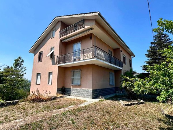 casa indipendente in vendita a Tagliolo Monferrato in zona Crocera