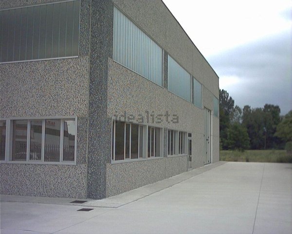 locale di sgombero in vendita a Tagliolo Monferrato