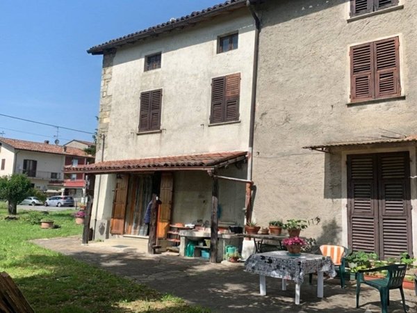 casa indipendente in vendita a Tagliolo Monferrato in zona Crocera