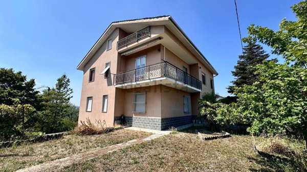 casa indipendente in vendita a Tagliolo Monferrato