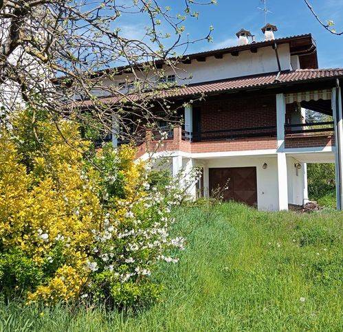 casa indipendente in vendita a Tagliolo Monferrato
