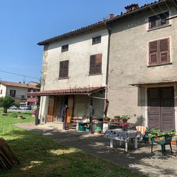 casa indipendente in vendita a Tagliolo Monferrato in zona Crocera
