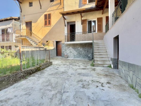 casa indipendente in vendita a Tassarolo