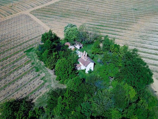 casa indipendente in vendita a Tassarolo