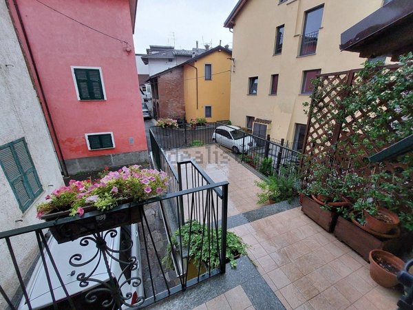 casa indipendente in vendita a Tassarolo