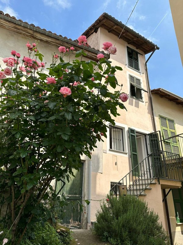 pentavano in vendita a Tassarolo