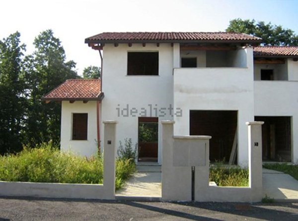 casa indipendente in vendita a Tassarolo