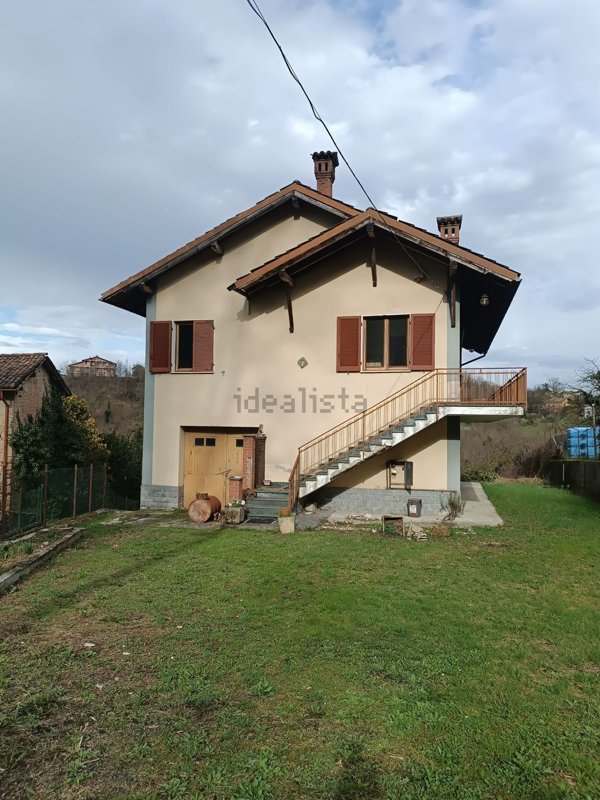 casa indipendente in vendita a Tassarolo