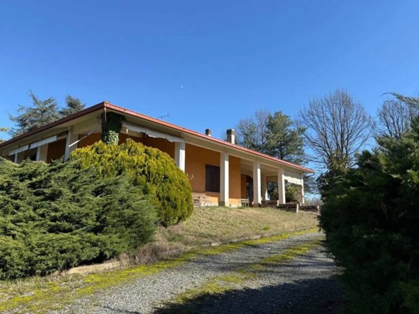 casa indipendente in vendita a Tassarolo