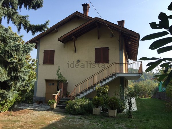 casa indipendente in vendita a Tassarolo