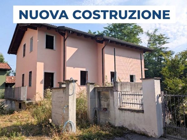 casa indipendente in vendita a Tassarolo
