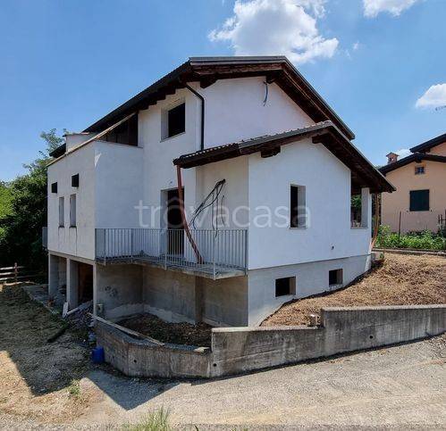 casa indipendente in vendita a Tassarolo