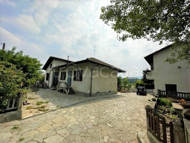 casa indipendente in vendita a Terzo