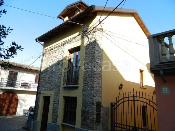 casa indipendente in vendita a Terzo