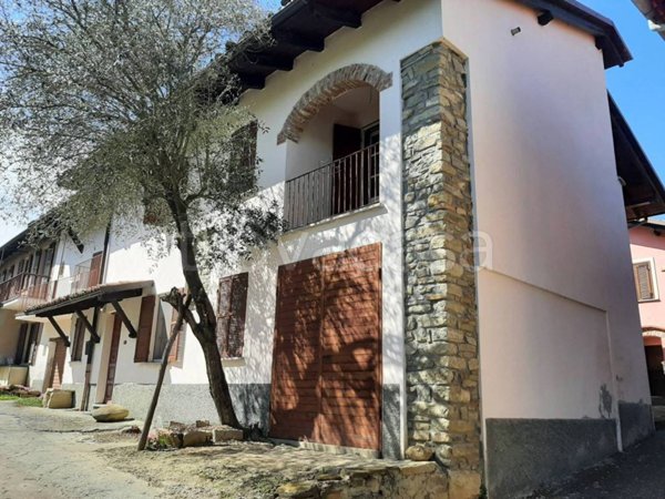 casa indipendente in vendita a Terzo