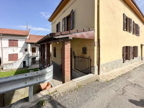 casa indipendente in vendita a Terzo