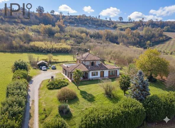 casa indipendente in vendita a Terzo