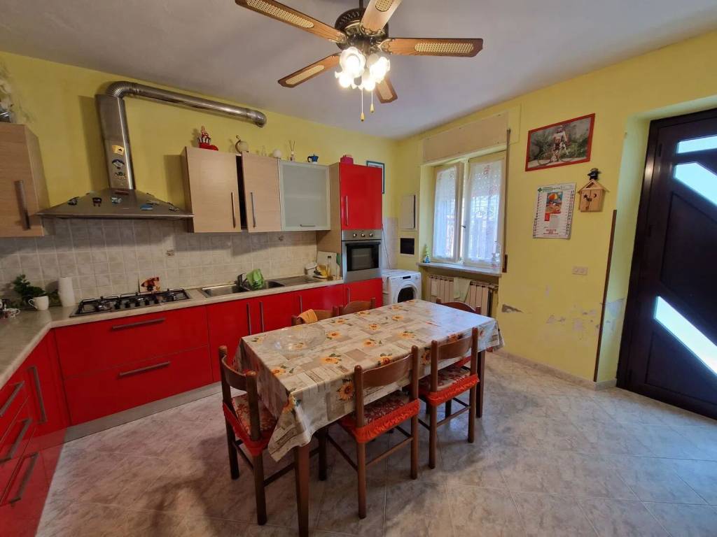 casa indipendente in vendita a Ticineto