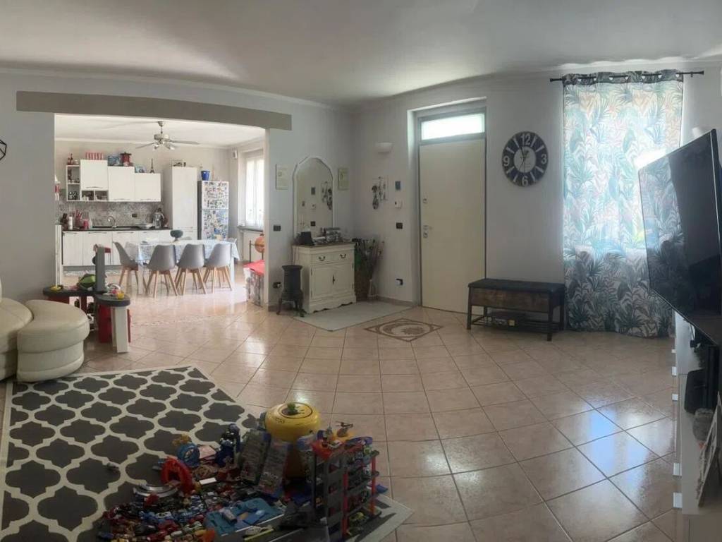 casa indipendente in vendita a Ticineto