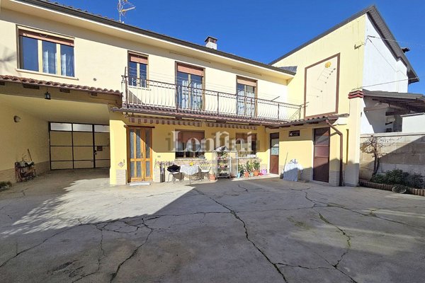 casa indipendente in vendita a Ticineto