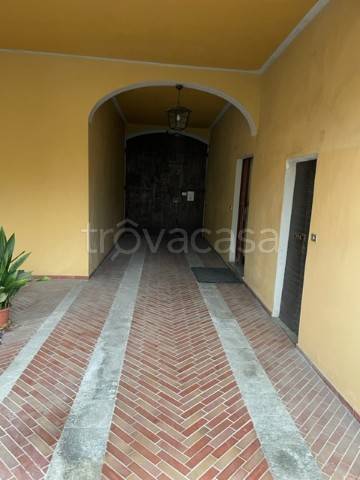 appartamento in vendita a Tortona in zona Centro Storico