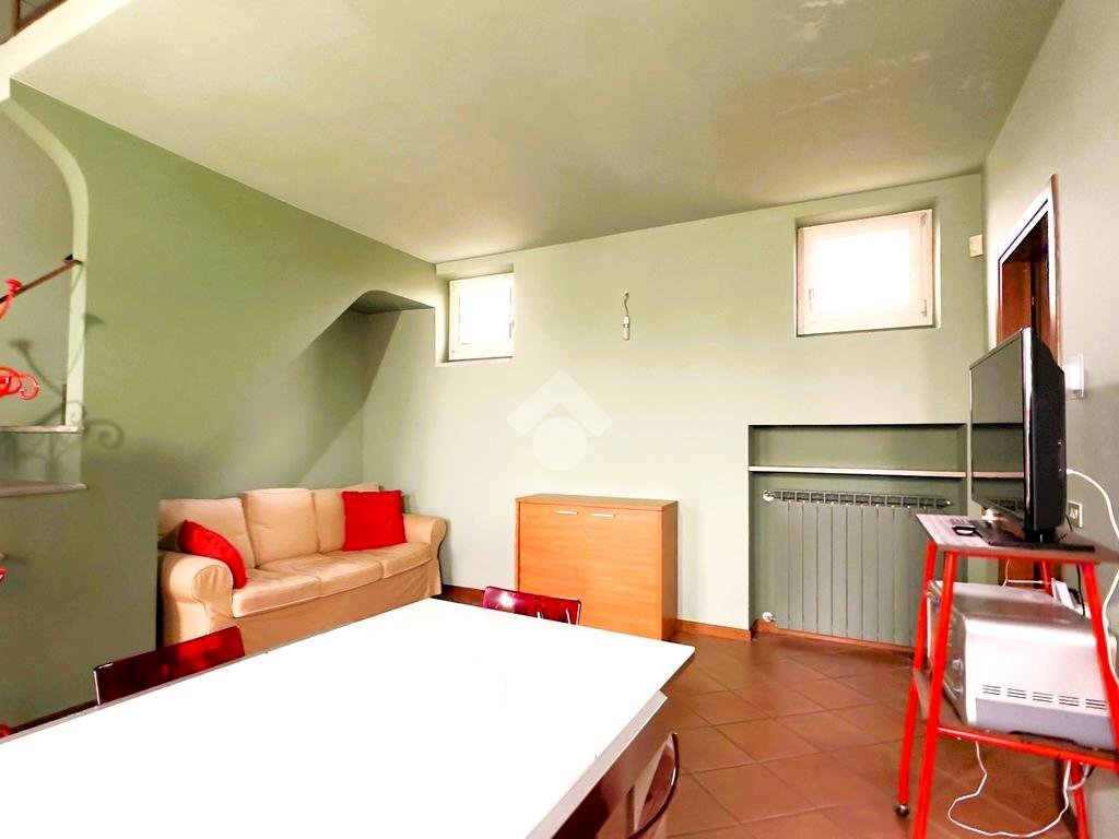 appartamento in vendita a Tortona in zona Centro Storico