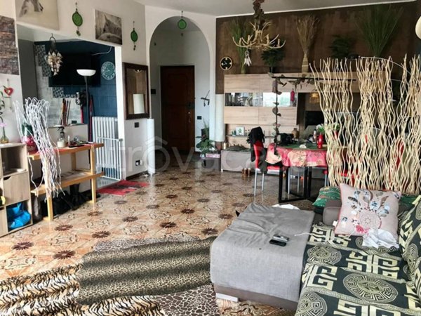 appartamento in vendita a Tortona in zona Centro Storico