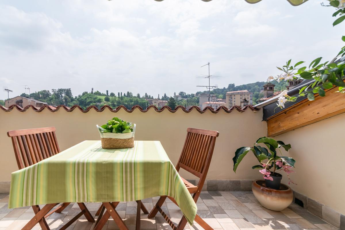 appartamento in vendita a Tortona in zona Centro Storico